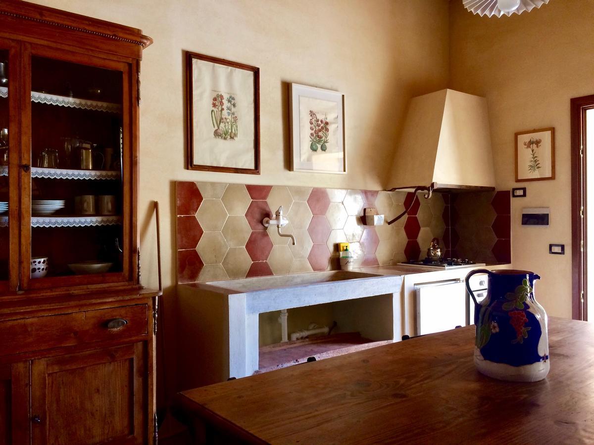 Agriturismo La Palazzina Palaia Cameră foto